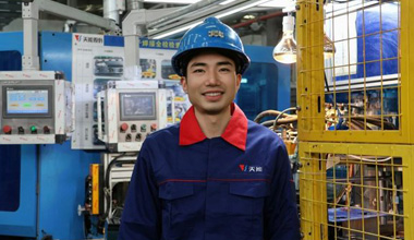 侯斌：从职场新人到新型工匠